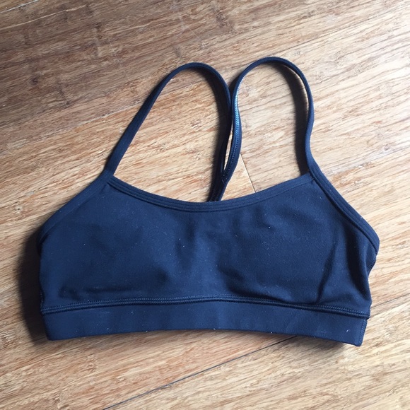 Lululemon y bra - Picture 2 of 4